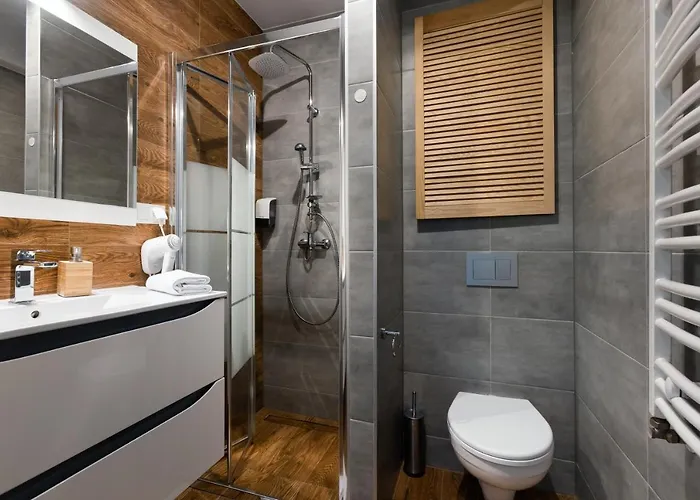 Apartament8 Wellness Sauna View 5os Апартаменты *